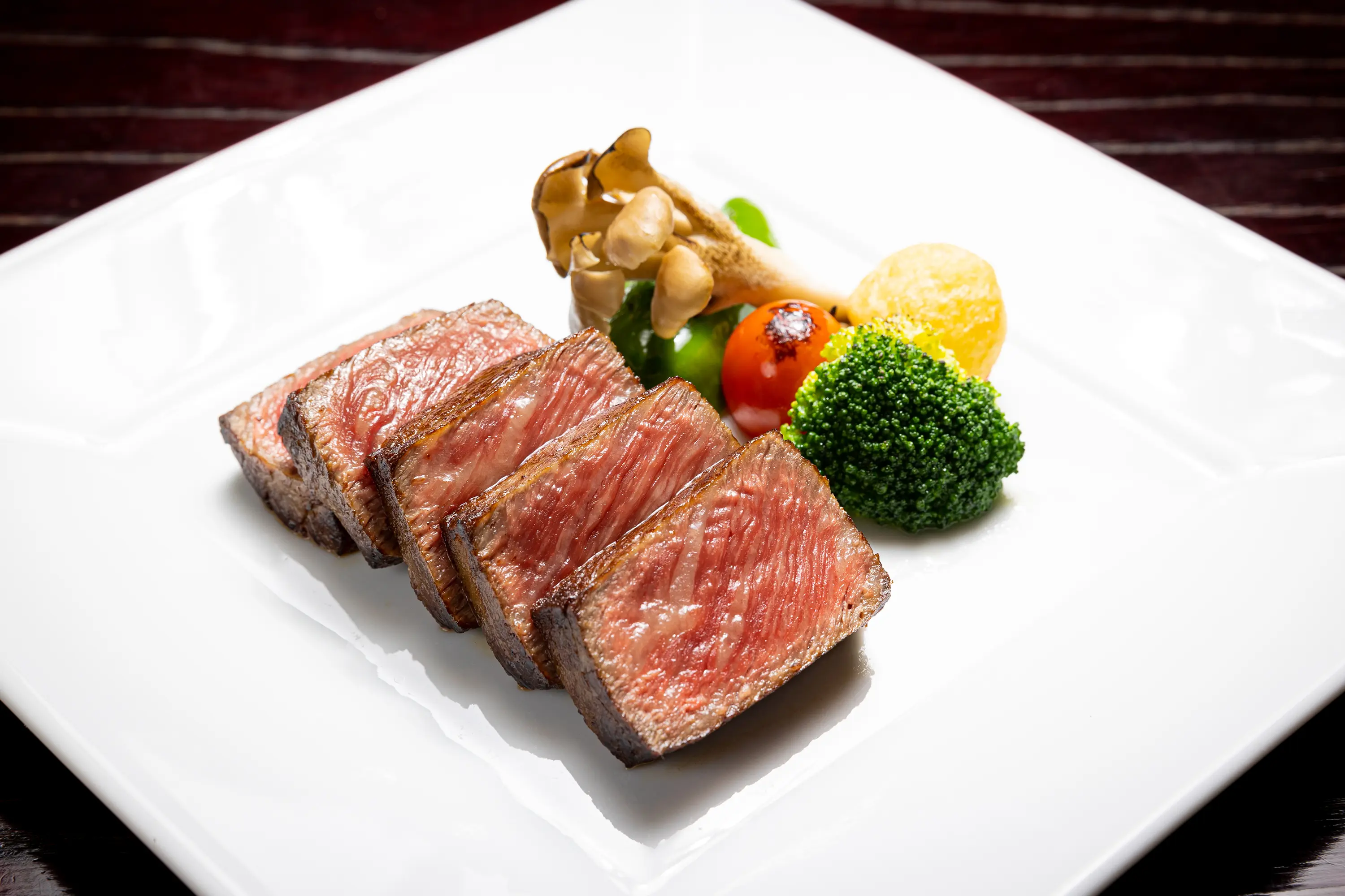 画像：会食のイメージ